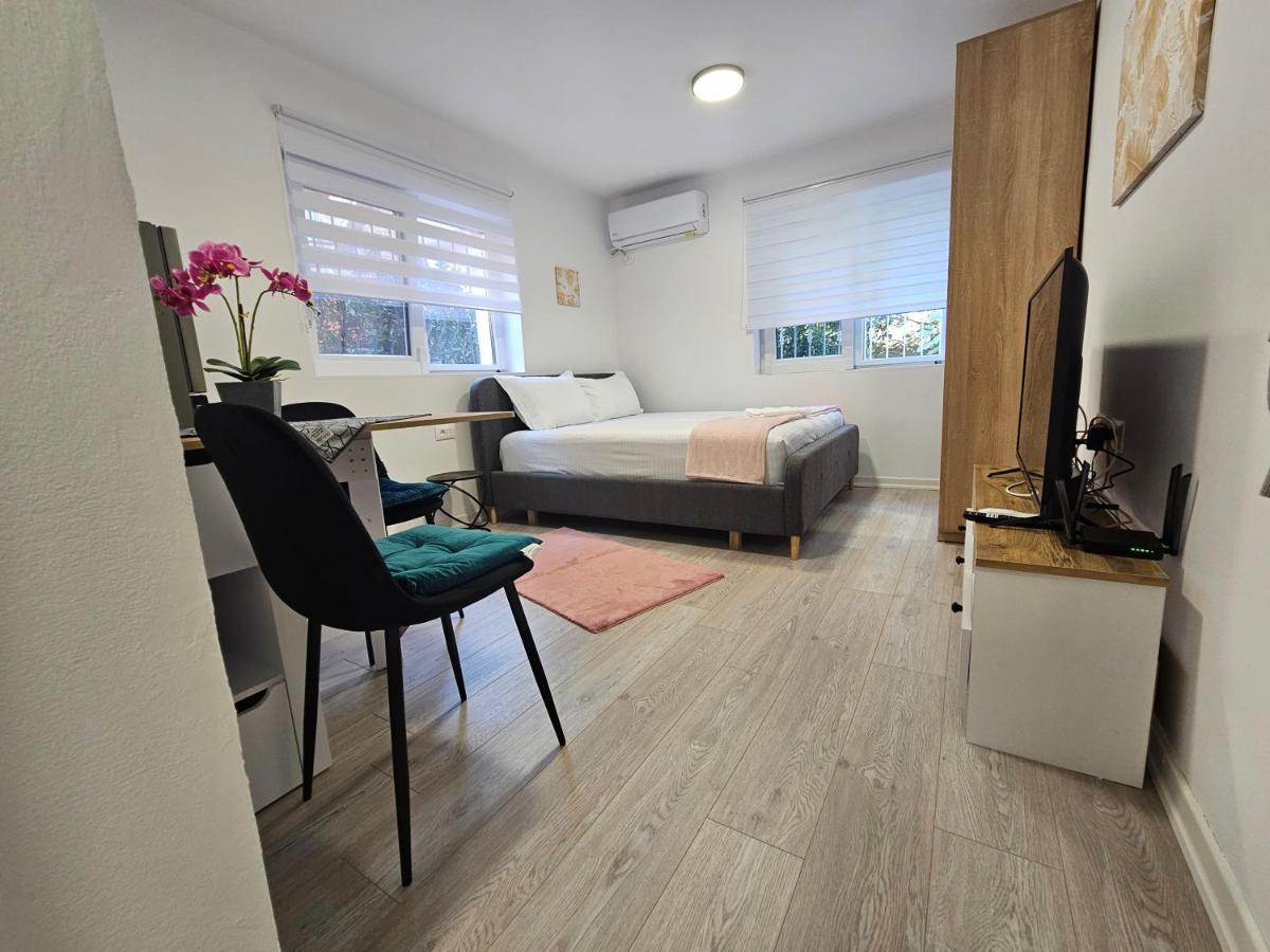 Tiny Rose Studio Tirana Zewnętrze zdjęcie